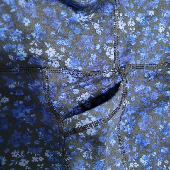 NWT Laundry By Shelli Segal LA Women's Size L Leggings Blue - Picture 5 of 10